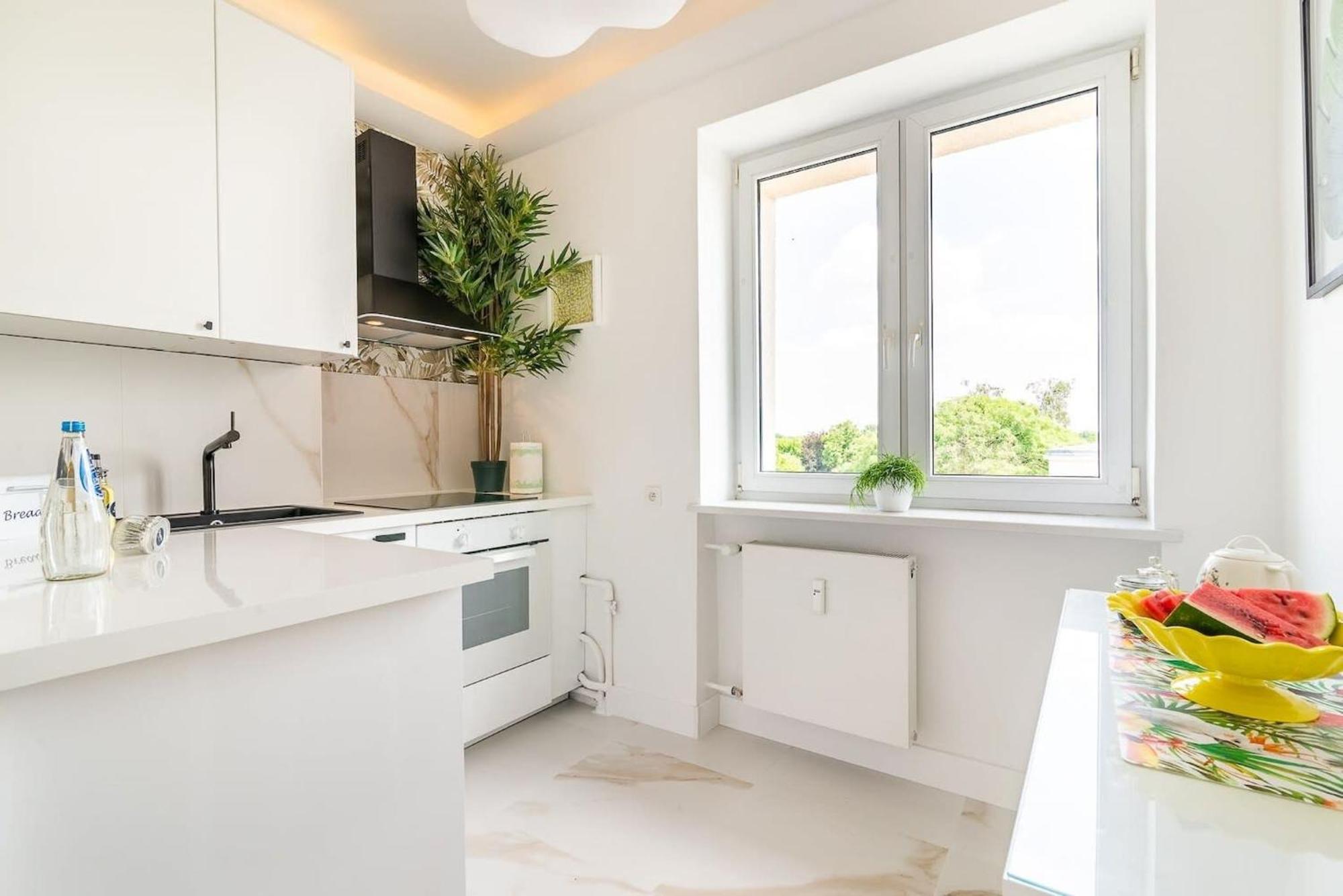 Plac Inwalidow 10 - Aesthetic Apartment By Noclegi Renters Варшава Екстериор снимка